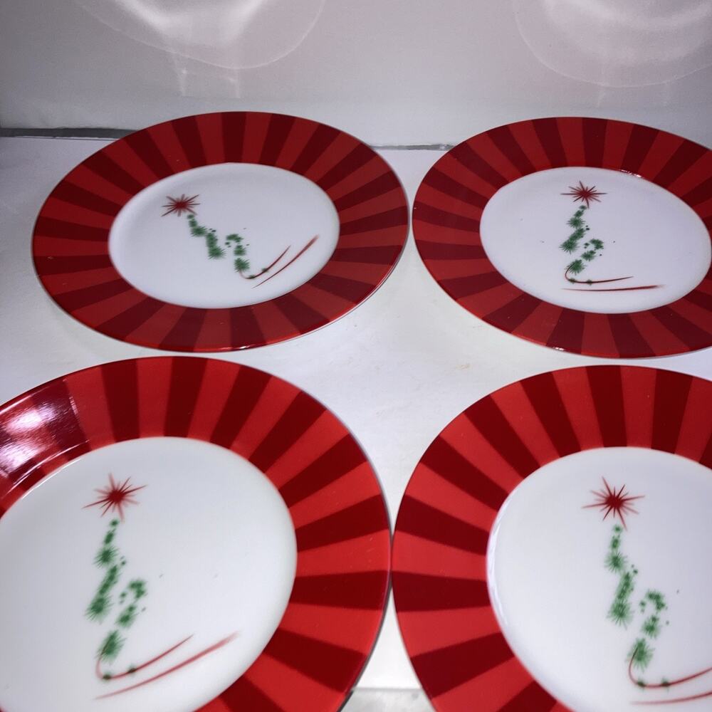 Christmas Tree Dessert Plates 4 Plates